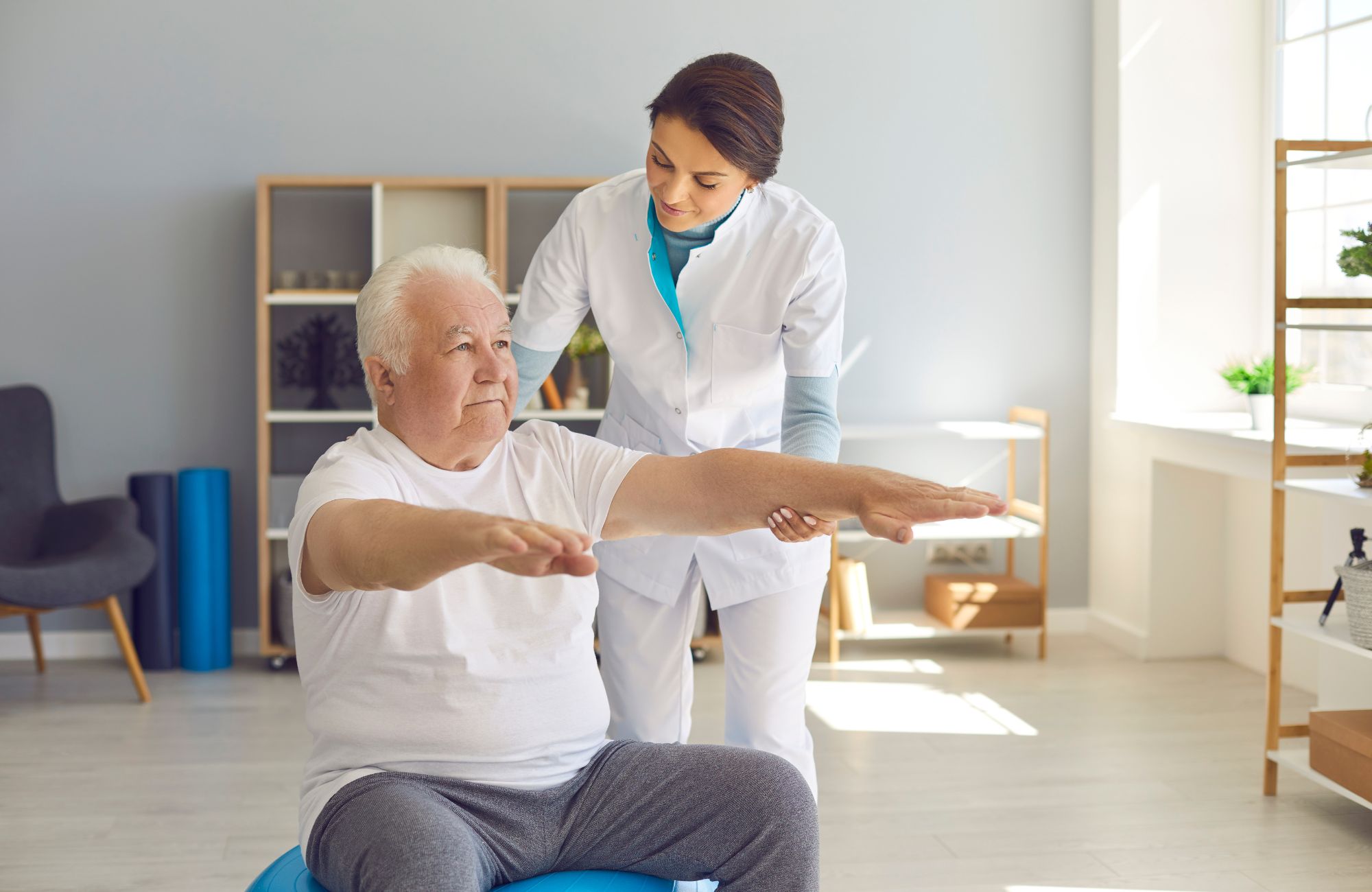 Benefits of Physical Therapy for Seniors: A Resource - Rego Diagnostics