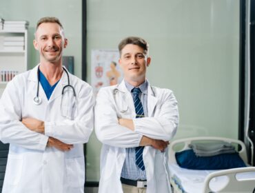 Difference Between Doctors and Physicians Explained Clearly