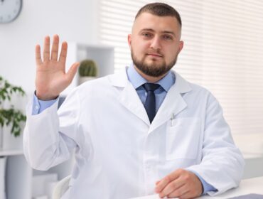 Finding the Right Emergency Medicine Doctor Near Me